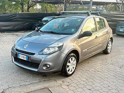 Usata Renault Clio II 2009 Grigio Berlina