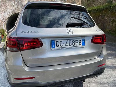 Usata Mercedes GLC300e Premium Plus 258 CV (189 kW) 2020 Beige SUV