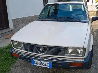 Usata Alfa Romeo Alfetta 130 CV (95 kW) 2020 Berlina