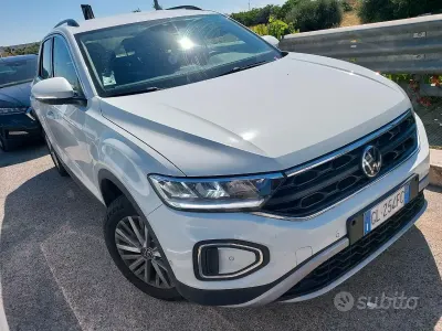 Usata VW T-Roc Style 150 CV (110 kW) 2022 Bianco SUV