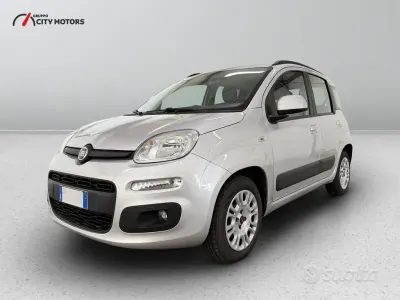 Usata Fiat Panda Lounge 69 CV (50 kW) 2019 Grigio Utilitaria