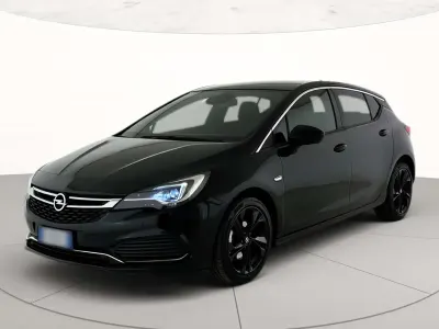 Usata Opel Astra OPC 200 CV (147 kW) 2019 Nero Berlina