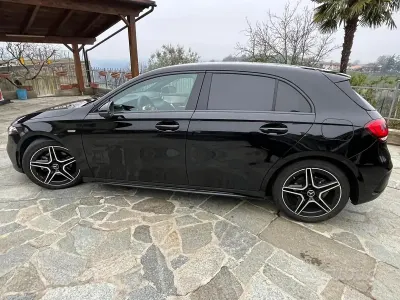 Usata Mercedes A180 Premium 2021 Nero Berlina
