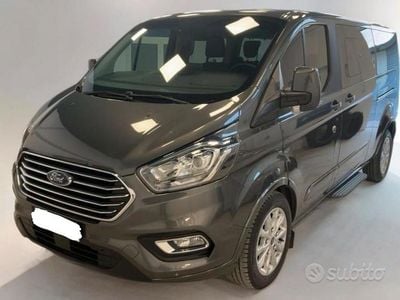Usata Ford Tourneo Custom 170 CV (125 kW) 2023 Furgone