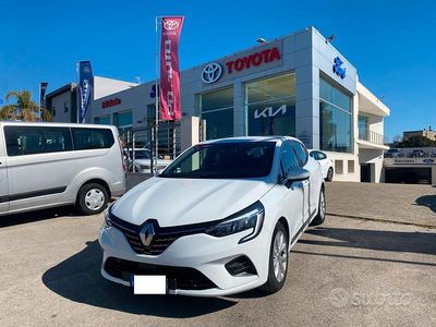 Usata Renault Clio V Life 100 CV (73 kW) 2021 Bianco Berlina