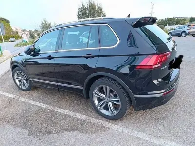 Usata VW Tiguan Sport 116 CV (85 kW) 2019 Nero SUV