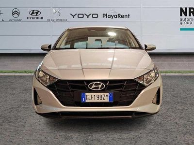 Argento Usata 2022 Hyundai i20 Utilitaria | 14.200 € (Buon prezzo)