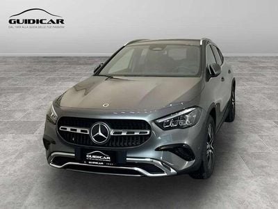 Nuova Mercedes GLA200 Business 150 CV (110 kW) 2026 Grigio SUV