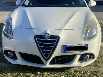 Usata Alfa Romeo Giulietta 109 CV (80 kW) 2014 Bianco Utilitaria