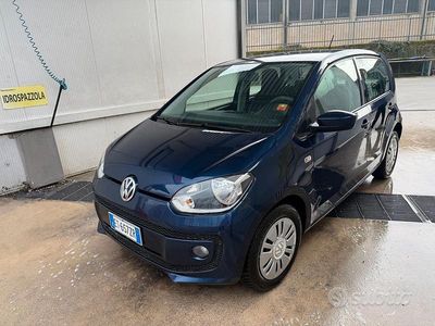 Usata VW up! 2014 Blu Utilitaria