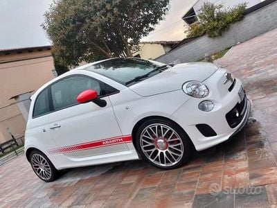 Usata Abarth 500 135 CV (99 kW) 2008 Bianco Utilitaria