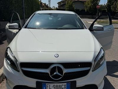 Usata Mercedes A180 2015 Bianco Utilitaria