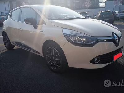 Usata Renault Clio IV 90 CV (66 kW) 2016 Marrone Berlina