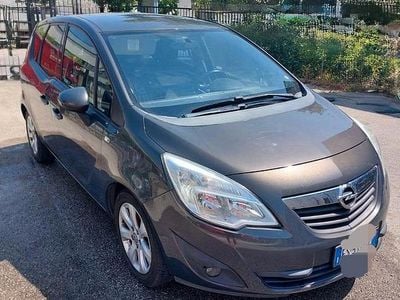 Usata Opel Meriva 110 CV (80 kW) 2013 Grigio Monovolume
