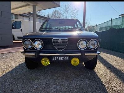 Usata Alfa Romeo Alfetta 109 CV (80 kW) 1976 Blu/azzurro Berlina