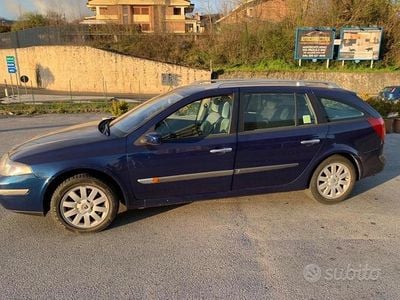 Usata Renault Laguna II 120 CV (88 kW) 2003 Blu Station wagon