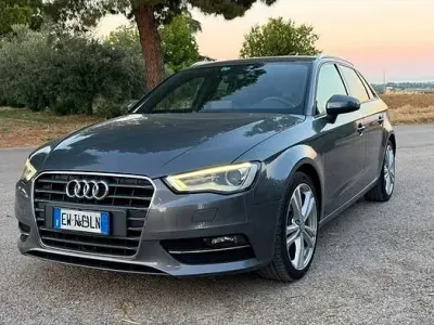 Usata Audi A3 S-Line 110 CV (80 kW) 2014 Berlina