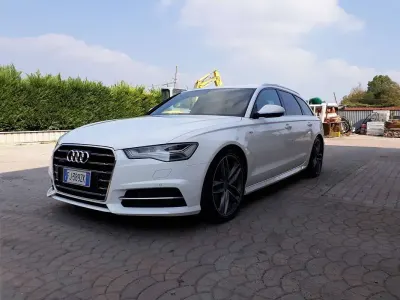 Usata Audi A6 Business Plus 190 CV (139 kW) 2017 Bianco Station wagon