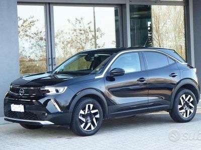 Usata Opel Mokka Elegance 131 CV (96 kW) 2022 Nero SUV