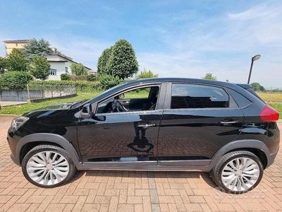 Usata DR DR3 106 CV (77 kW) 2018 Nero SUV