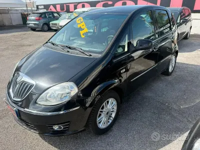 Usata Lancia Musa 77 CV (56 kW) 2010 Nero Monovolume