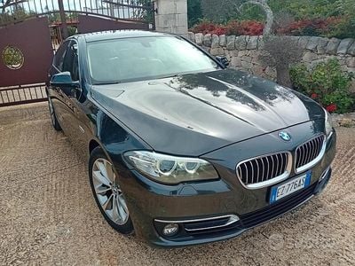 Grigio Usata 2015 BMW 520 Luxury Line Berlina | 12.900 € (Cara)