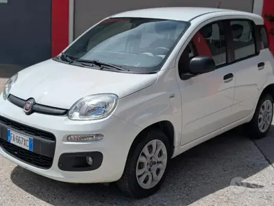Usata Fiat Panda Lounge 85 CV (62 kW) 2015 Bianco Utilitaria
