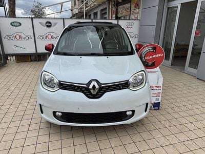 Usata Renault Twingo SE 69 CV (50 kW) 2020 Grigio Utilitaria