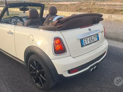Usata Mini Cooper S Cabriolet 184 CV (135 kW) 2010 Cabrio