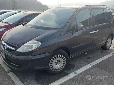 Citroën C8