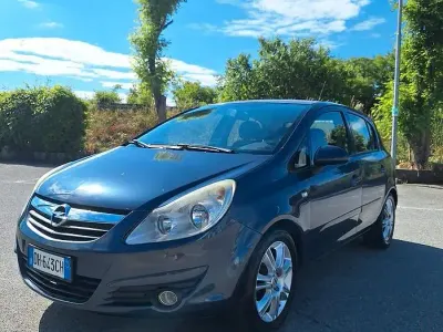 Usata Opel Corsa 80 CV (58 kW) 2007 Blu Utilitaria
