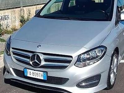 Mercedes B180