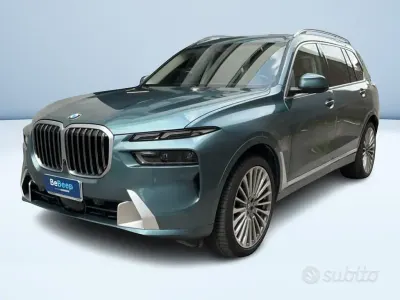Usata BMW X7 Comfort Edition 340 CV (250 kW) 2023 Bluazzurro SUV