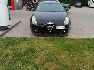 Usata Alfa Romeo Giulietta Distinctive 105 CV (77 kW) 2010 Utilitaria