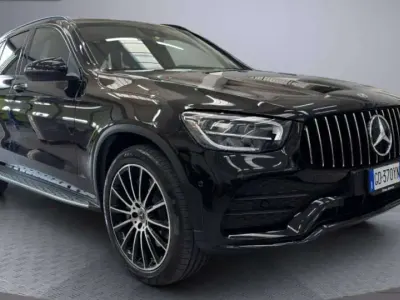 Usata Mercedes GLC220 Premium 194 CV (142 kW) 2021 Nero SUV