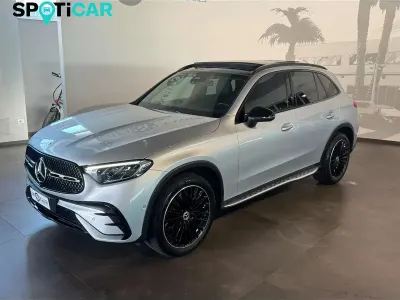 Usata Mercedes GLC300 Premium 269 CV (197 kW) 2023 Argento SUV