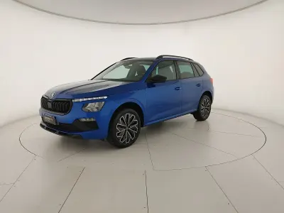 Käytetty Skoda Kamiq 116 HP (85 kW) 2025 Sininen Katumaasturi