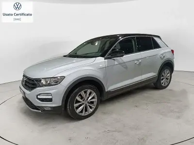 Usata VW T-Roc Style 116 CV (85 kW) 2019 Bianco SUV
