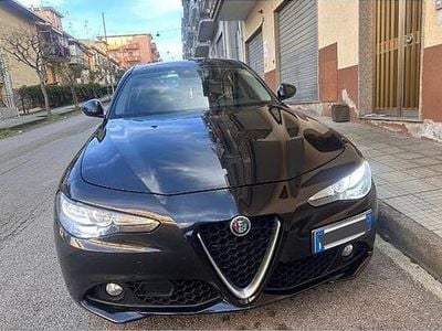 Usata Alfa Romeo Giulia 150 CV (110 kW) 2016 Nero Berlina