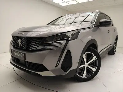 Usata Peugeot 5008 Active 131 CV (96 kW) 2022 Grigio SUV