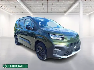 Nuova Fiat Qubo Icon 102 CV (75 kW) 2026 Verde metallizzato Monovolume