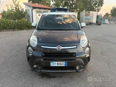 Usata Fiat 500L Trekking 105 CV (77 kW) 2015 Nero Monovolume