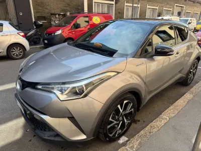 Usata Toyota C-HR Lounge 98 CV (72 kW) 2017 Grigio SUV