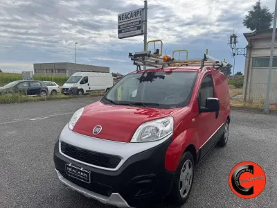 Usata Fiat Fiorino 95 CV (69 kW) 2017 Rosso Monovolume