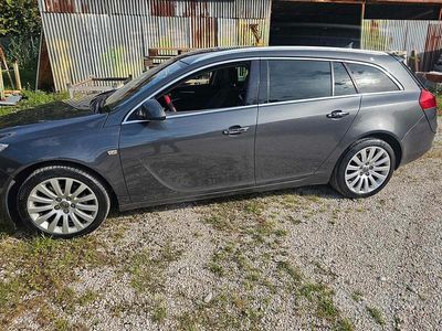 Usata Opel Insignia 160 CV (117 kW) 2011 Grigio Station wagon