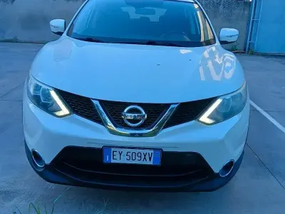 Usata Nissan Qashqai 116 CV (85 kW) 2015 Bianco SUV