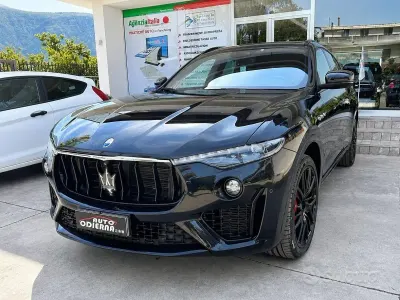 Usata Maserati Levante 250 CV (183 kW) 2019 Nero SUV