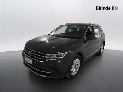 Usata VW Tiguan Elegance 150 CV (110 kW) 2023 Grigio SUV