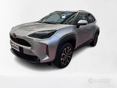 Usata Toyota Yaris Cross Trend 130 CV (95 kW) 2025 Grigio SUV