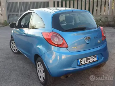 Usata Ford Ka 75 CV (55 kW) 2012 Blu Utilitaria